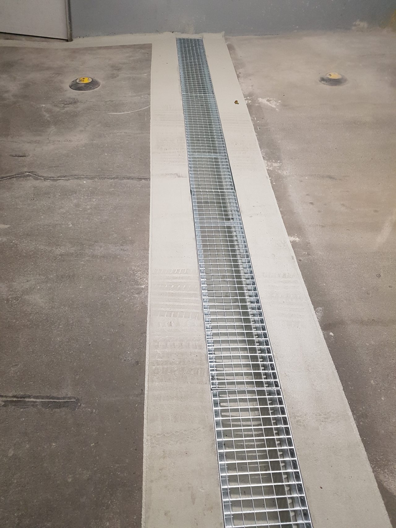 Tiefgarage Rinnesanierung